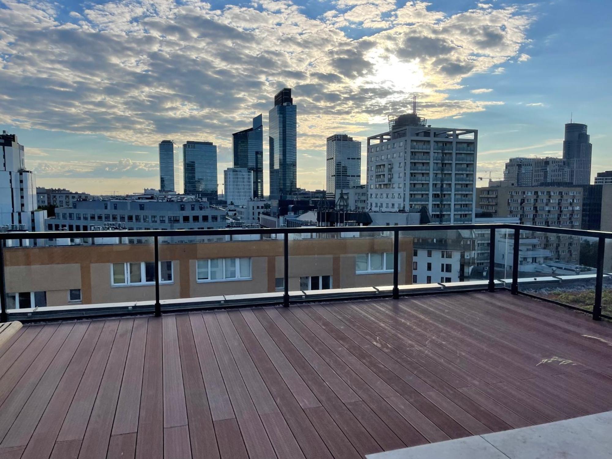 Sienna 65 - Taras Na Dachu Z Panorama 360 Na Warszawe -Roof Terrace With A Beautiful View - Prywatny Balkon - Private Balcony - Better Rental Warsaw Ngoại thất bức ảnh